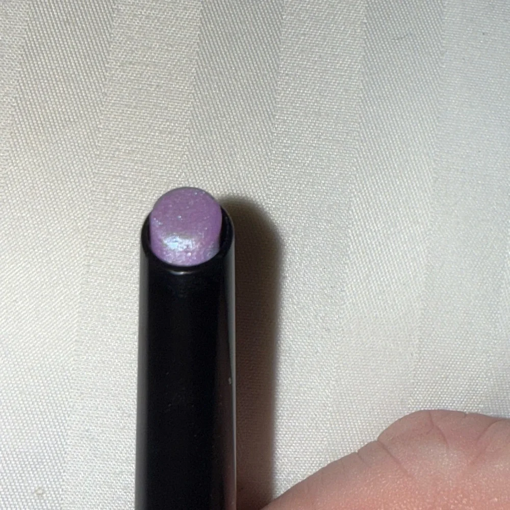 Be your own desire eyeshadow wand in whimsical lavender new in box